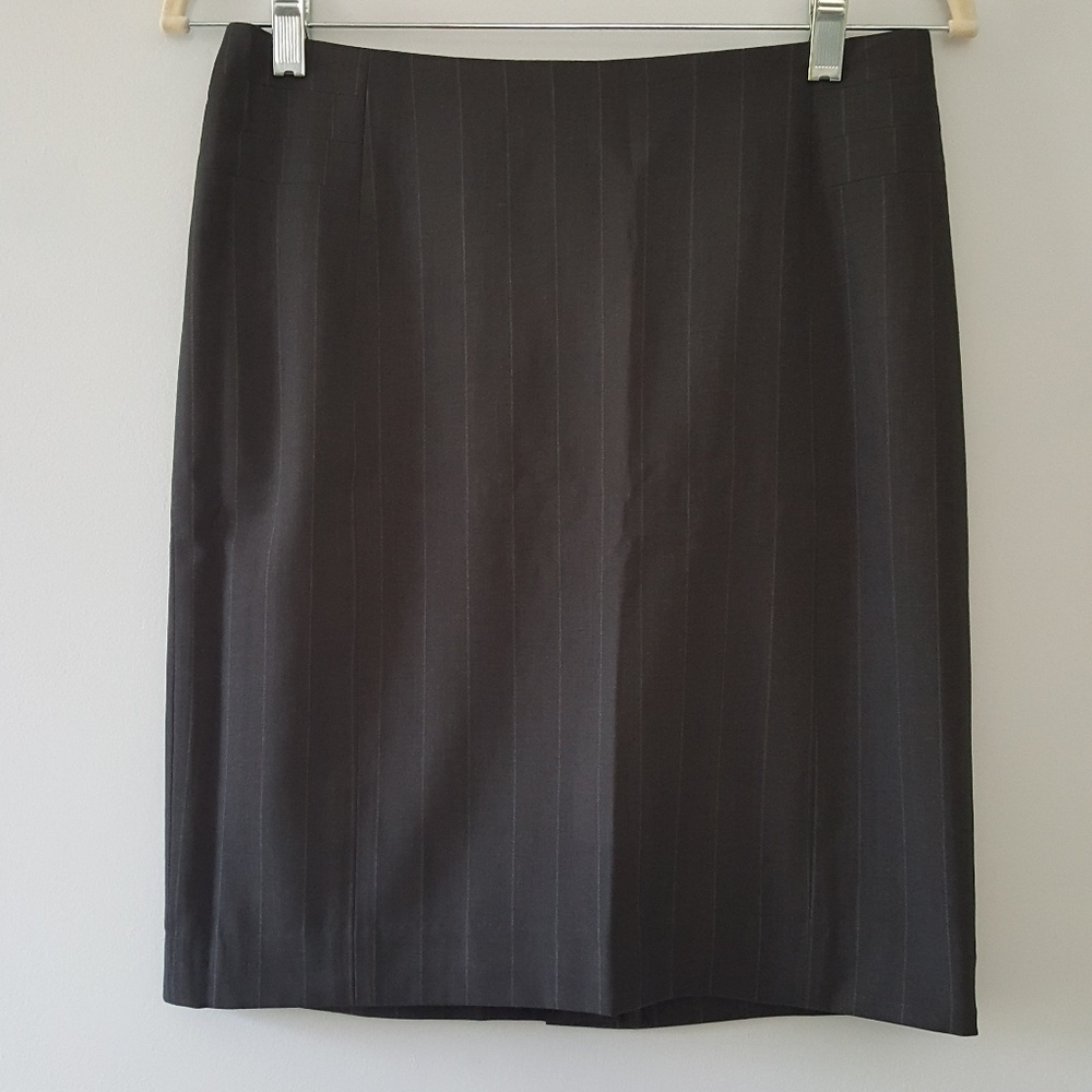 NWT Banana Republic Pencil Skirt Suit Striped Size 4 Work Career Business